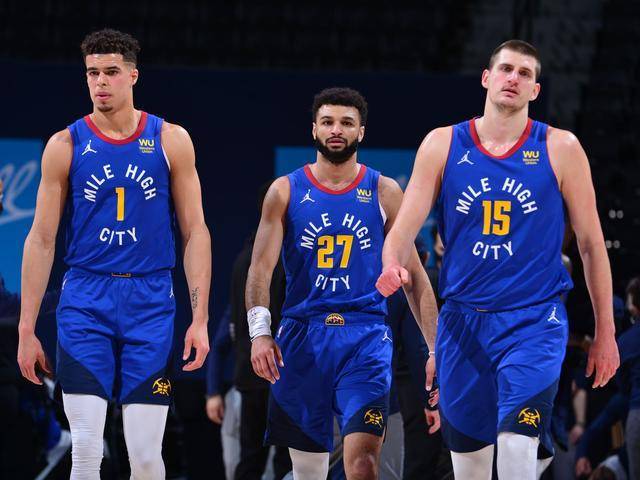 IG晋级季后赛，LPL第一受害者诞生，Jiejie正式官宣，一年努力白费