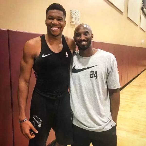 官方：梅西当选2025美职联MVP，其连续两年获得该奖项