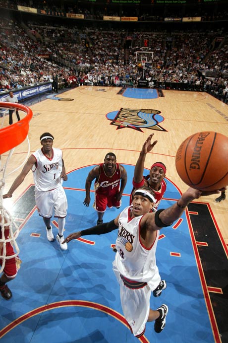 意媒：国米想让后防线年轻化，有意引入格伊、阿克或于帕