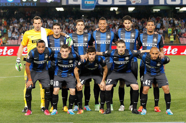 洛杉矶道奇队官方商城：2025“双冠纪念版”戒指微缩版在 12 月末正式开启全球预售